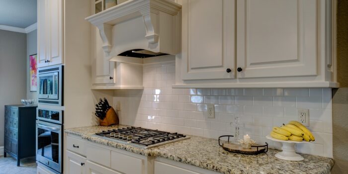 Custom Kitchen Cabinets