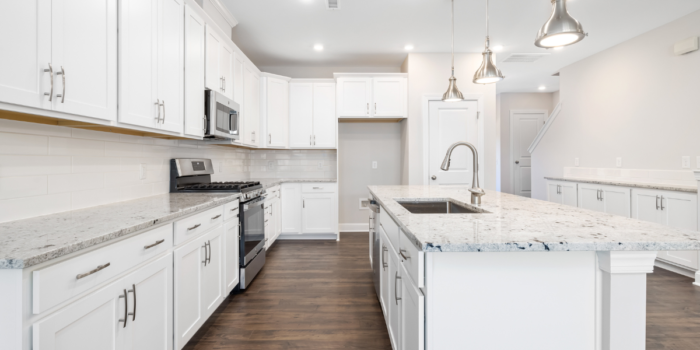 kitchen cabinets in Toronto